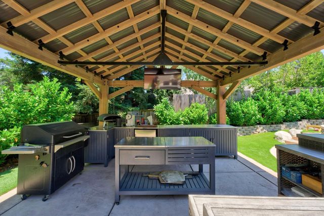2411 Allendale Pl, El Dorado Hills, CA 95762