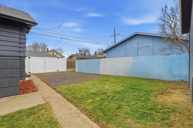 4011 N Calispel St, Spokane, WA 99205