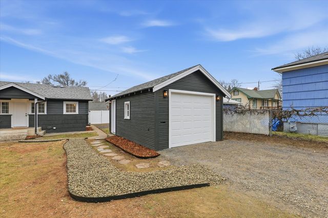 4011 N Calispel St, Spokane, WA 99205