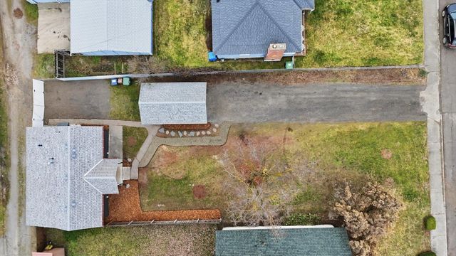 4011 N Calispel St, Spokane, WA 99205