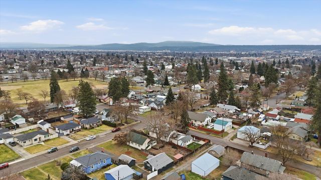 4011 N Calispel St, Spokane, WA 99205