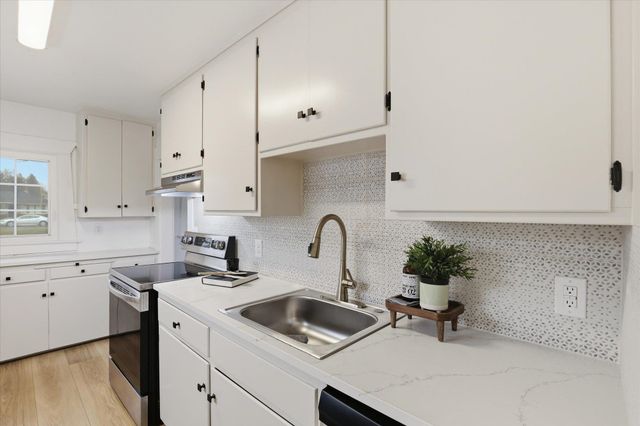 4011 N Calispel St, Spokane, WA 99205