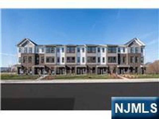 300 Willow Street 301, Kearny, NJ 07032