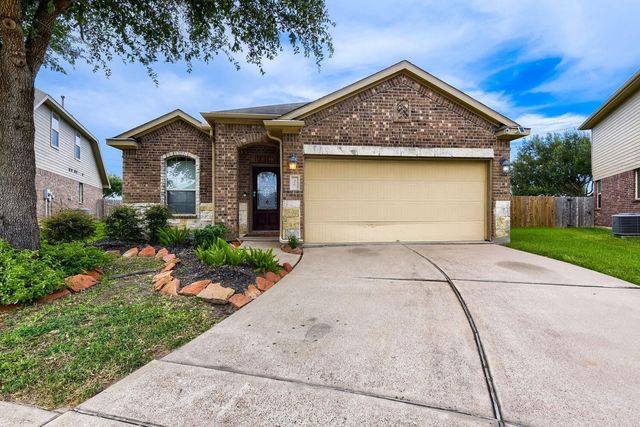 10 Supiro Court, Manvel, TX 77578