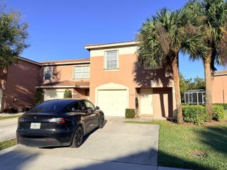 6874 Willow Creek Run, Lake Worth, FL 33463