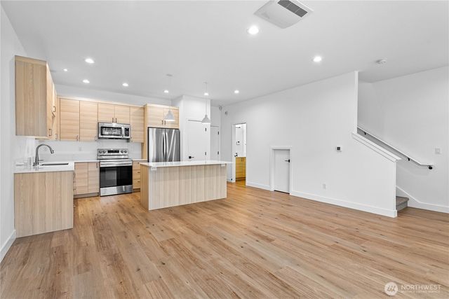 4121 Deemer Road, Bellingham, WA 98226
