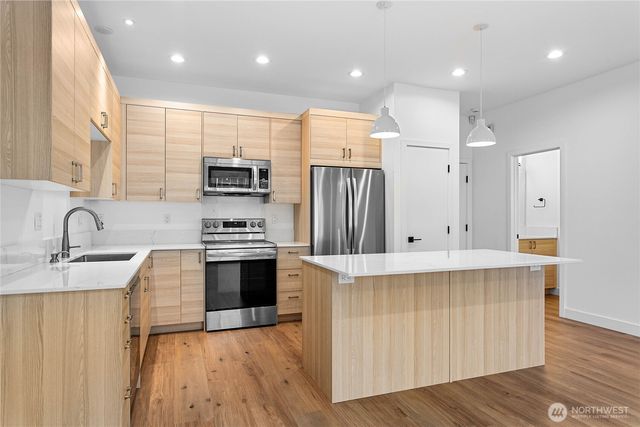 4121 Deemer Road, Bellingham, WA 98226