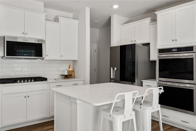 131 Somerset Lane, Central, SC 29630
