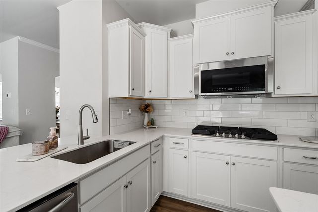 131 Somerset Lane, Central, SC 29630