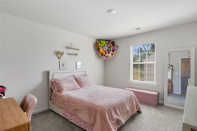 131 Somerset Lane, Central, SC 29630