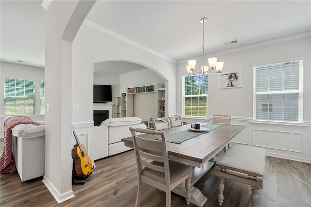 131 Somerset Lane, Central, SC 29630