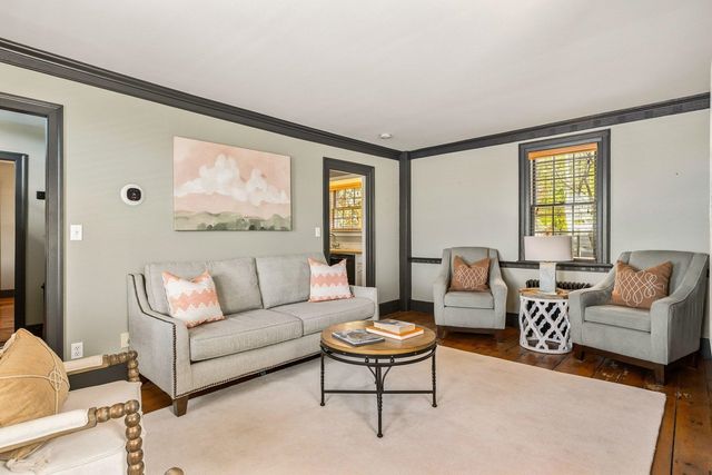 244 New Castle Avenue, Portsmouth, NH 03801