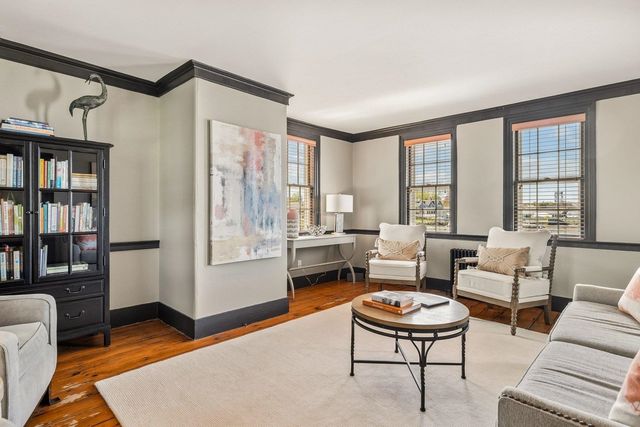 244 New Castle Avenue, Portsmouth, NH 03801