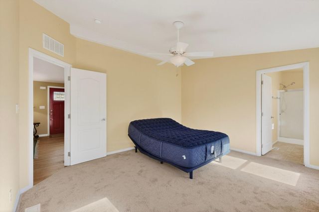 214 Sunrise Bluffs Drive, Belen, NM 87002