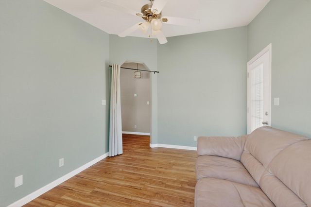 214 Sunrise Bluffs Drive, Belen, NM 87002