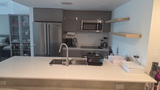 13800 Highland Dr 207, North Miami Beach, FL 33181