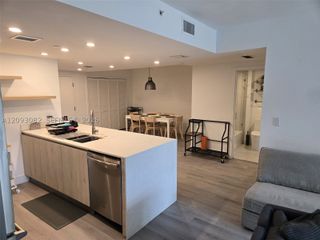 13800 Highland Dr 207, North Miami Beach, FL 33181