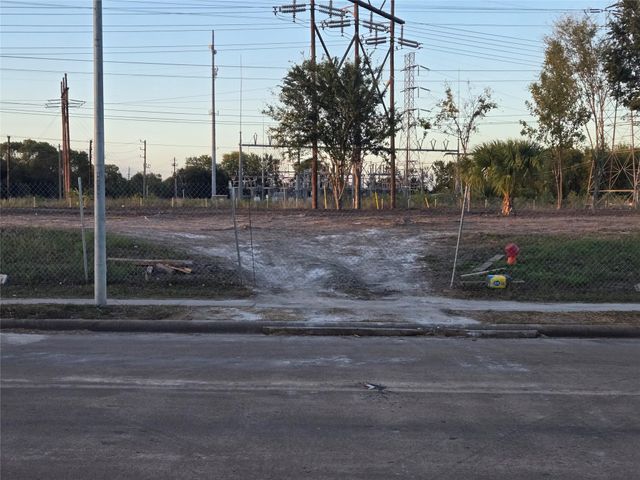 0 W Orem, Houston, TX 77085