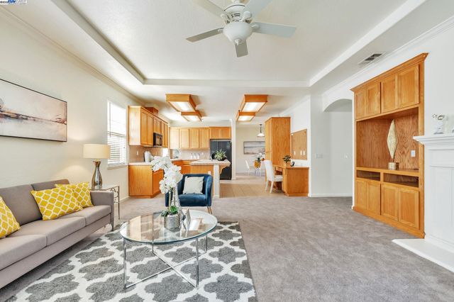 1145 Hartwell Ave, Stockton, CA 95209