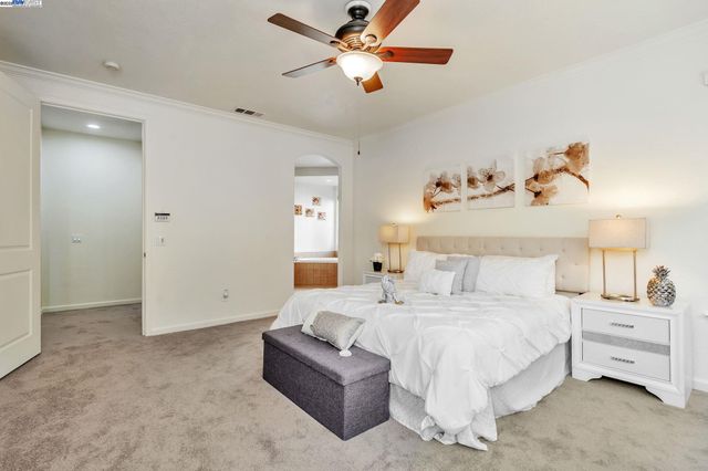 1145 Hartwell Ave, Stockton, CA 95209