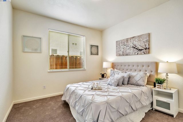 1145 Hartwell Ave, Stockton, CA 95209