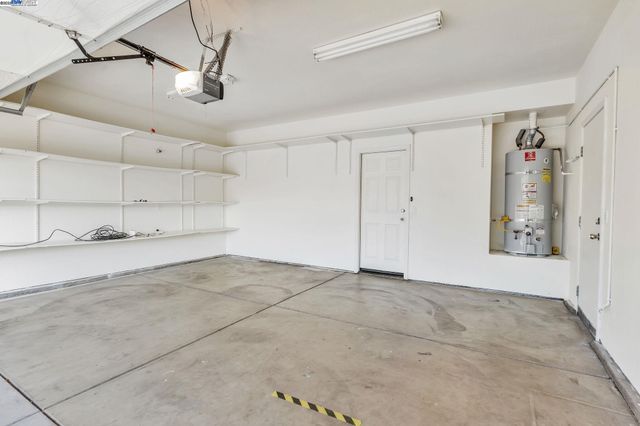 1145 Hartwell Ave, Stockton, CA 95209