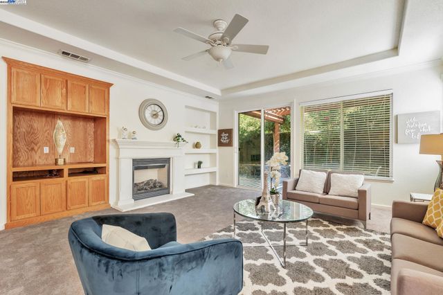 1145 Hartwell Ave, Stockton, CA 95209