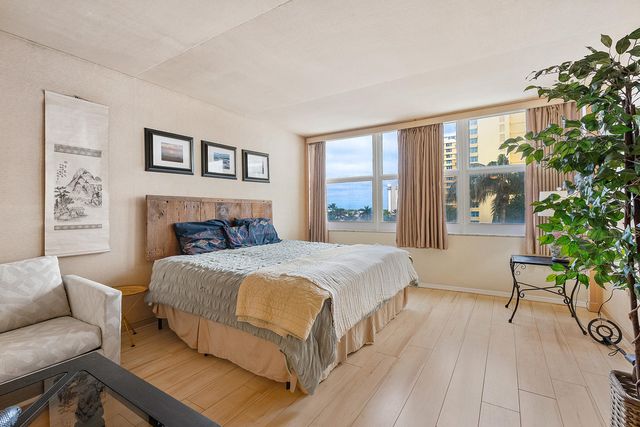 2751 S Ocean Drive 504n, Hollywood, FL 33019