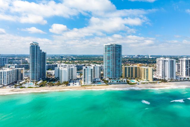 2751 S Ocean Drive 504n, Hollywood, FL 33019