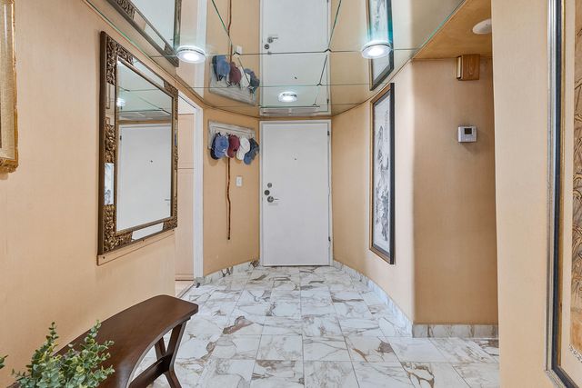 2751 S Ocean Drive 504n, Hollywood, FL 33019