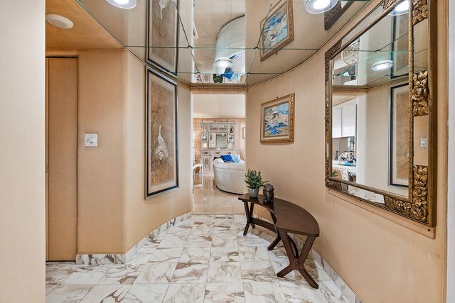 2751 S Ocean Drive 504n, Hollywood, FL 33019