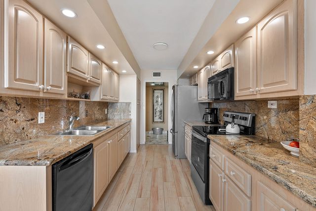 2751 S Ocean Drive 504n, Hollywood, FL 33019