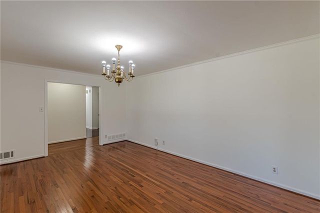 2110 Lavista Circle, Hapeville, GA 30354