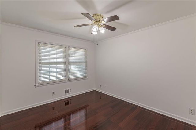 2110 Lavista Circle, Hapeville, GA 30354