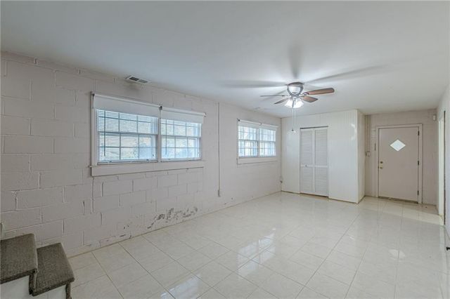 2110 Lavista Circle, Hapeville, GA 30354