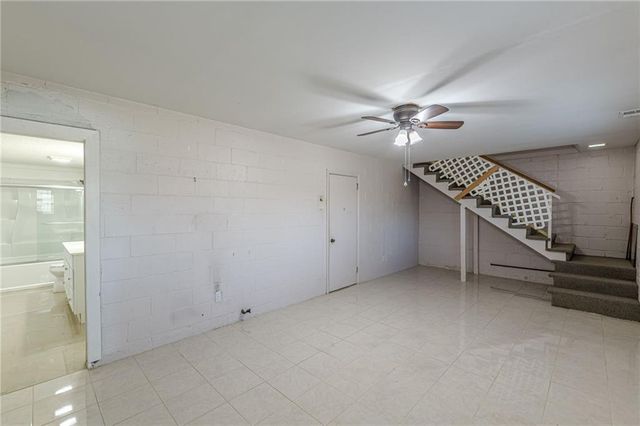 2110 Lavista Circle, Hapeville, GA 30354