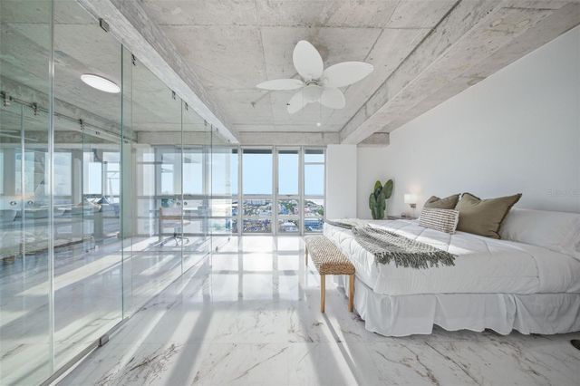 404 AVENIDA DE LA CONSTITUCIÓN PH 2408, San Juan, PR 00901