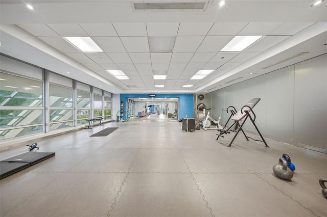 404 AVENIDA DE LA CONSTITUCIÓN PH 2408, San Juan, PR 00901