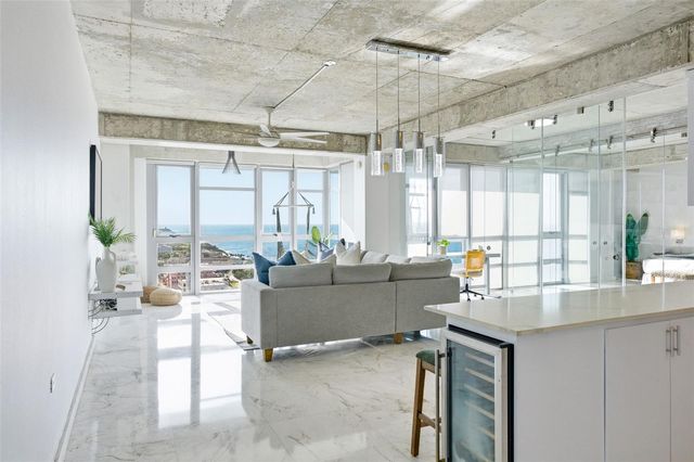 404 AVENIDA DE LA CONSTITUCIÓN PH 2408, San Juan, PR 00901