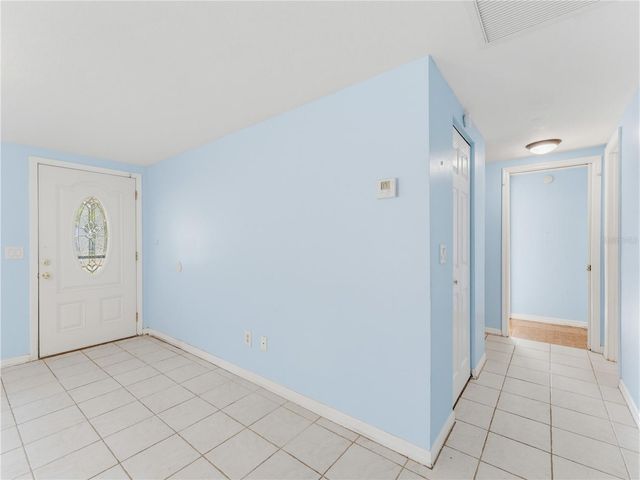 1116 E OAKWOOD STREET, Tarpon Springs, FL 34689
