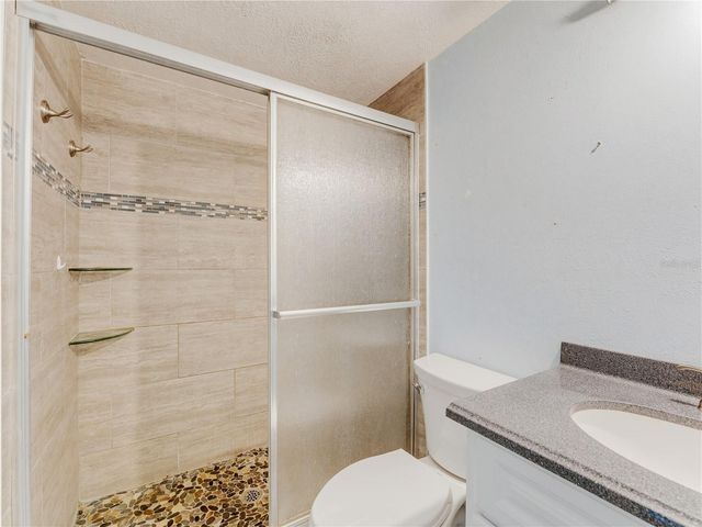 1116 E OAKWOOD STREET, Tarpon Springs, FL 34689