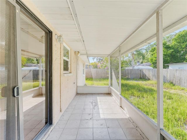 1116 E OAKWOOD STREET, Tarpon Springs, FL 34689