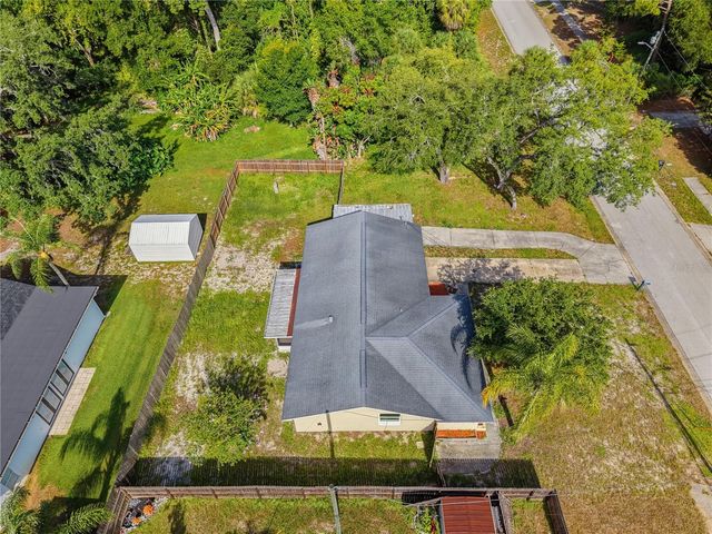1116 E OAKWOOD STREET, Tarpon Springs, FL 34689
