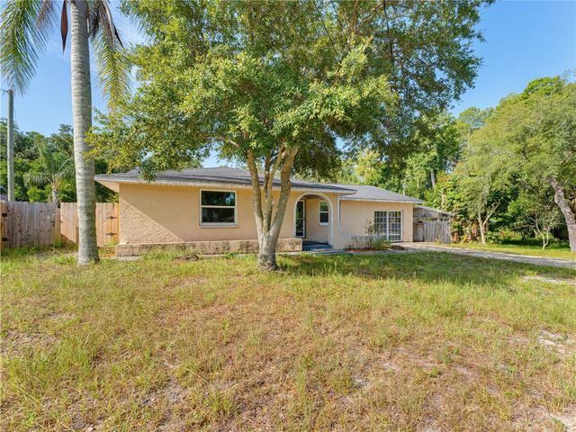 1116 E OAKWOOD STREET, Tarpon Springs, FL 34689