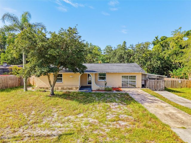 1116 E OAKWOOD STREET, Tarpon Springs, FL 34689