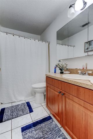 4729 E SERENA DRIVE, Tampa, FL 33617