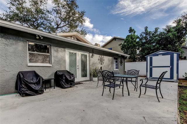 4729 E SERENA DRIVE, Tampa, FL 33617