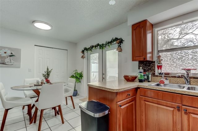 4729 E SERENA DRIVE, Tampa, FL 33617