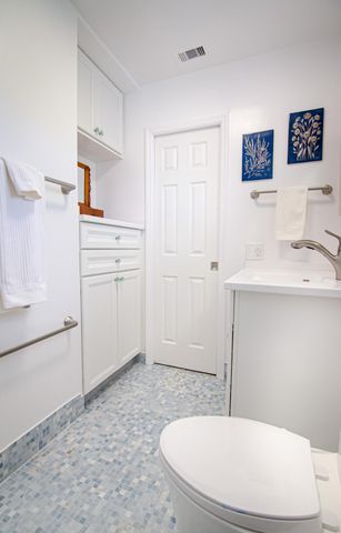 613 Oak Terrace, Jupiter, FL 33458