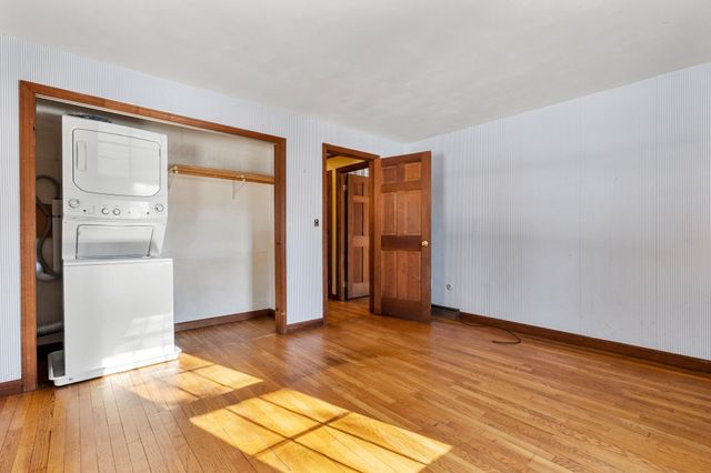 30 Josephine Drive, Hampton, NH 03842